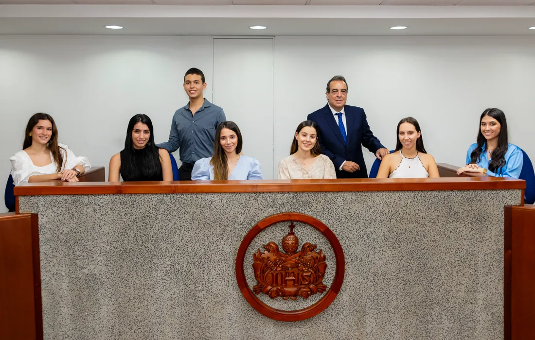 Estudiantes javerianos ganan importante concurso internacional de semilleros de derecho procesal Estudiantes javerianos ganan importante concurso internacional de semilleros de derecho procesal