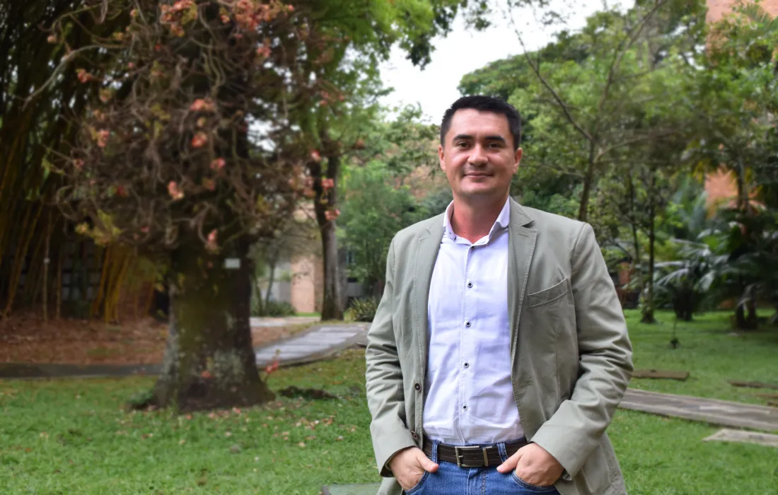 Andrés Sandoval Maestría en Derechos Humanos Andrés Sandoval Maestría en Derechos Humanos