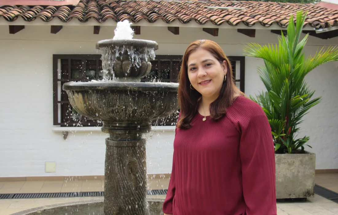 Yuliana-Roldan Yuliana-Roldan
