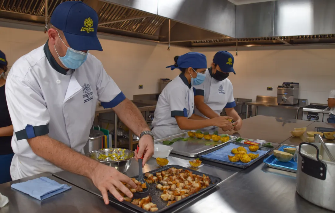 Laboratorio de Gastronomía Javeriana Cali Laboratorio de Gastronomía Javeriana Cali