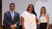 La Javeriana Cali clausura la tercera versión del Diplomado Tesos por el Ambiente con un emotivo reconocimiento a la CVC