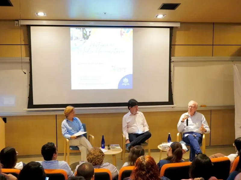 Historia-VMU-Libro- Javeriana 