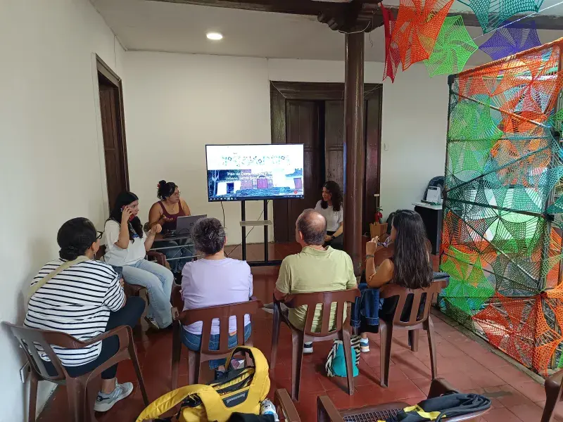Estudiantes de Comunicación elaboran estrategias digitales para la promoción y defensa del patrimonio en centro histórico de Cali
